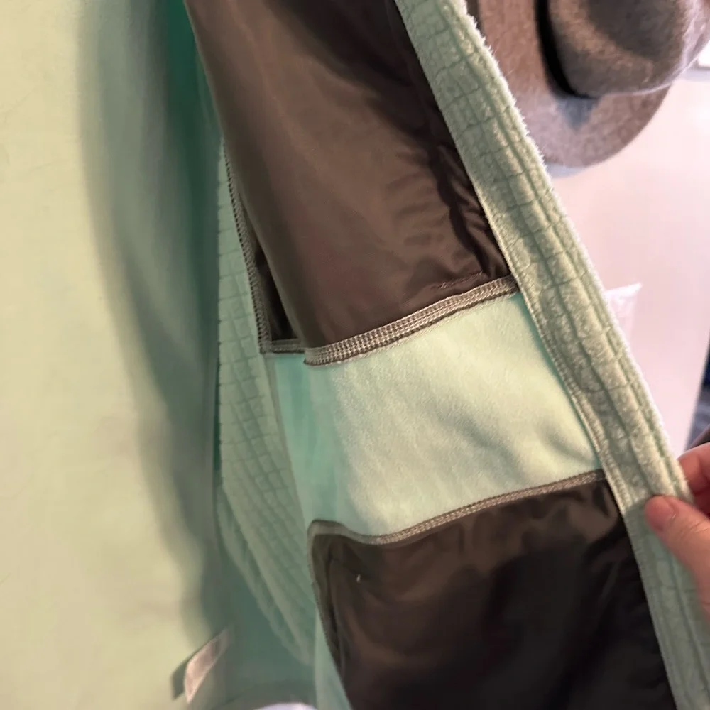 Woman’s Mint Green Fleece Jacket with Hunter Green Accents - Picture 4 of 12